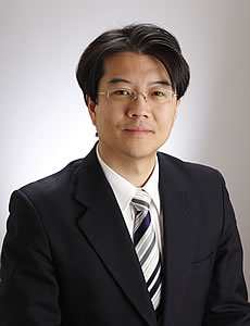 弁護士 堤 健太郎