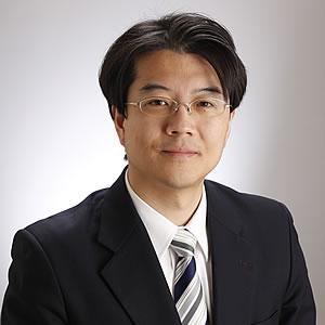 弁護士 堤 健太郎